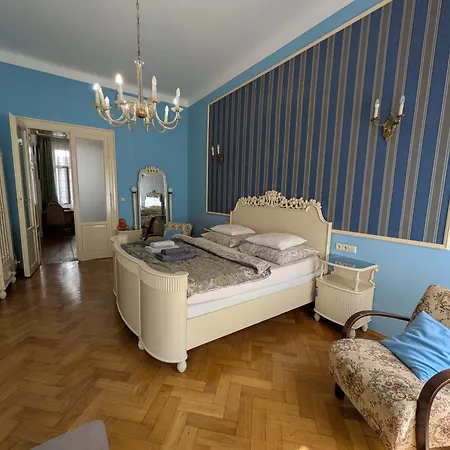 Historical Stylish *