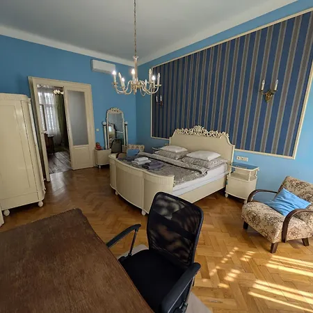 Historical Stylish Praga