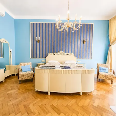 Historical Stylish